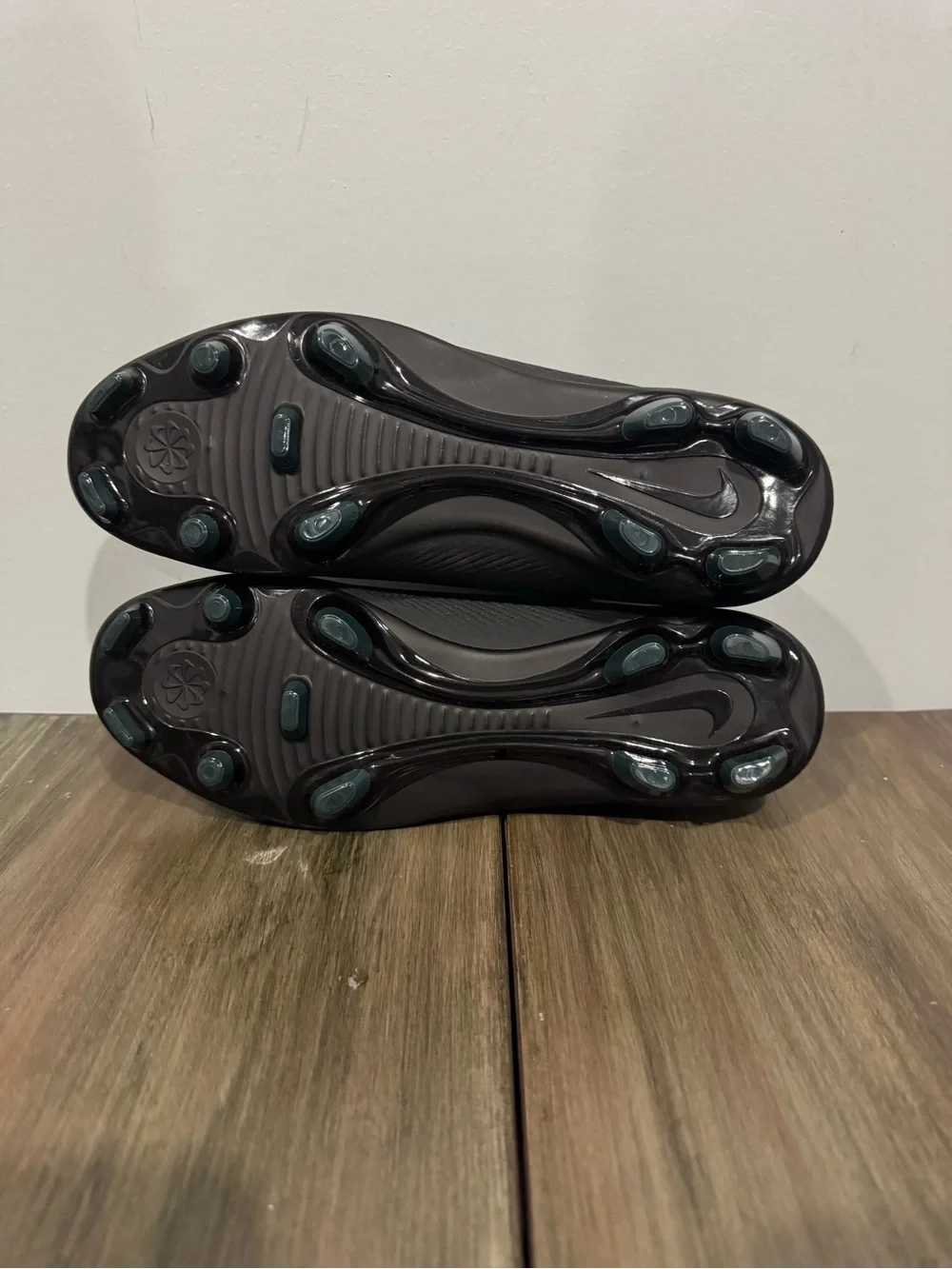 NIKE MERCURIAL SUPERFLY 10 CLUB FG/MG MEN SOCCER CLEATS